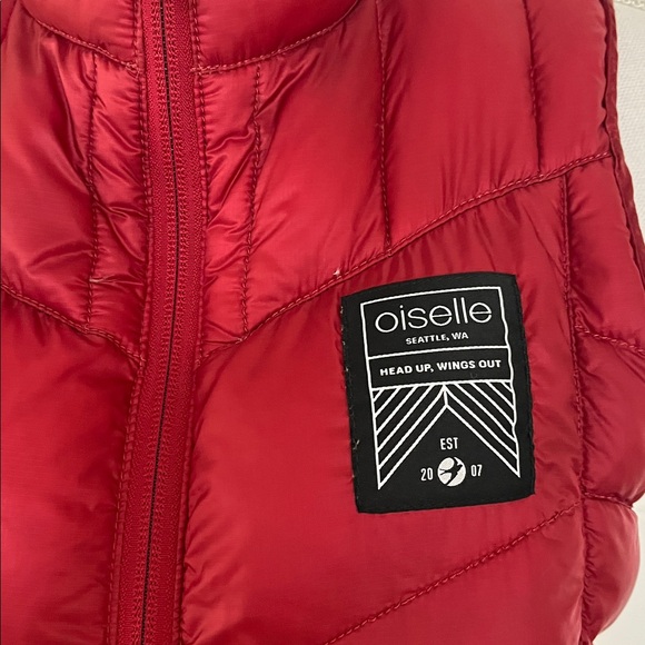 Oiselle Puffer Vest packable down Pertex Quantum - Picture 3 of 7